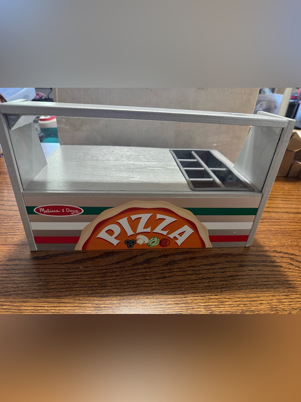 Melissa & Doug Pizza Serving Counter in Orange, Green & White